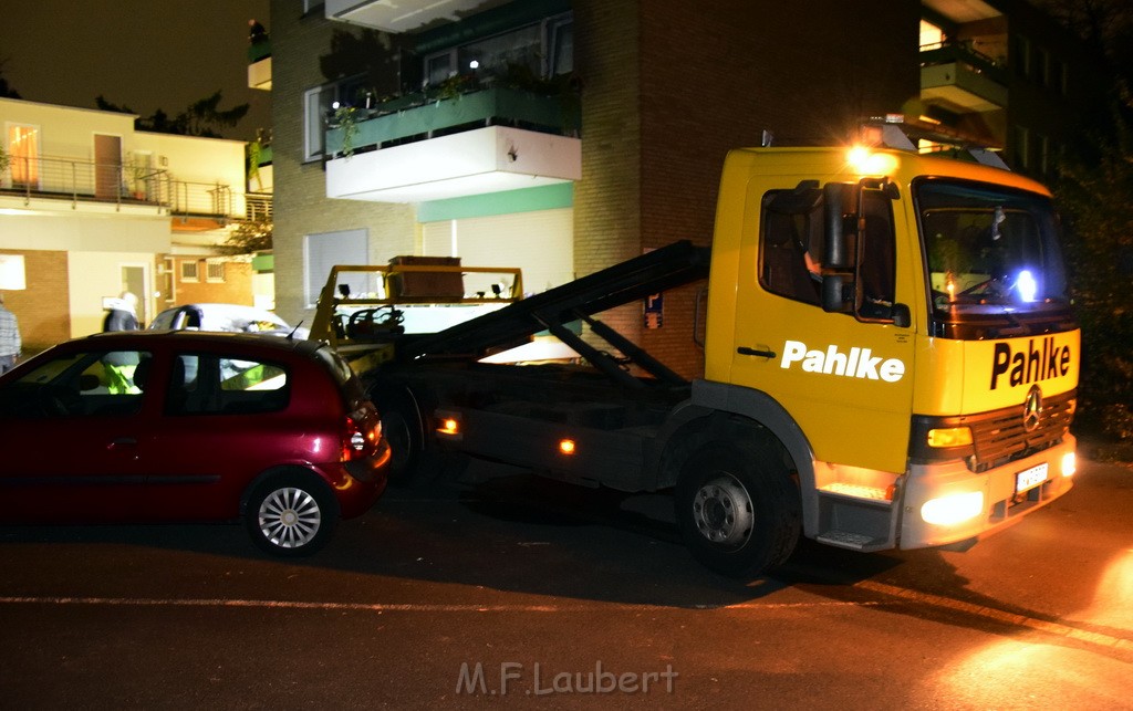 Pkw gegen Balkon Koeln Suerth Zum Keltershof P43.JPG - Miklos Laubert